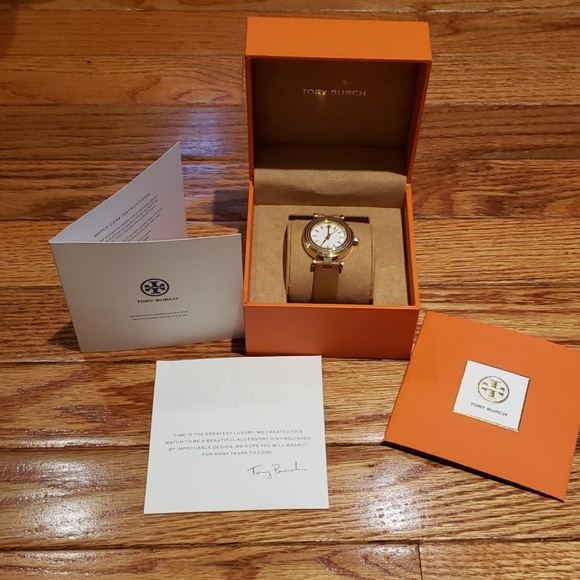 Tory Burch Accessories - Tori Burch watch euc